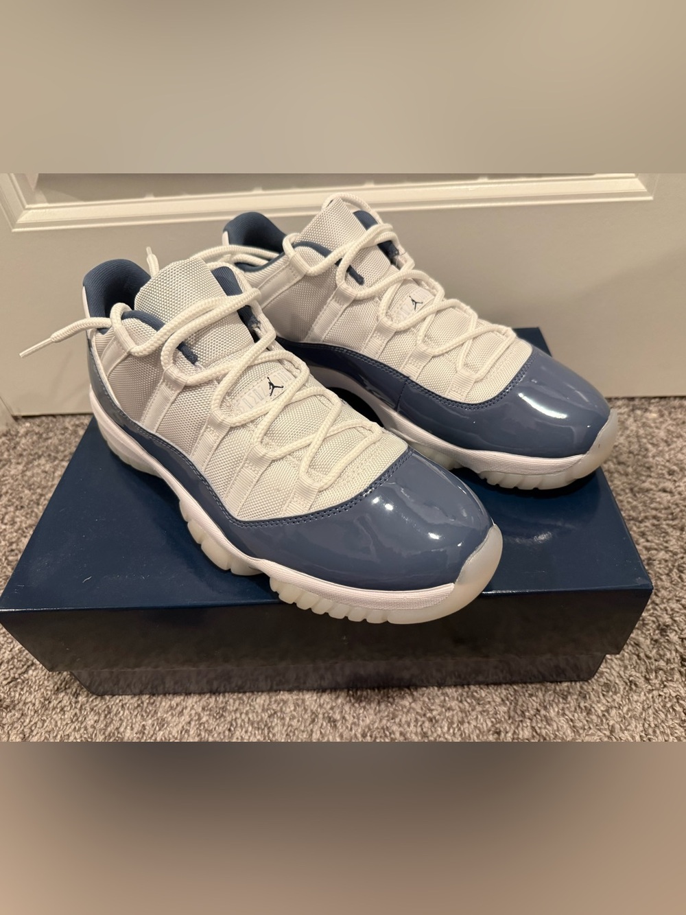 Men’s Air Jordan 11 Retro Low size 11